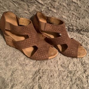Life stride wedge Sandals
